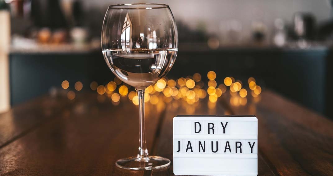« Dry January » : 48 addictologues demandent l’aide de l’État