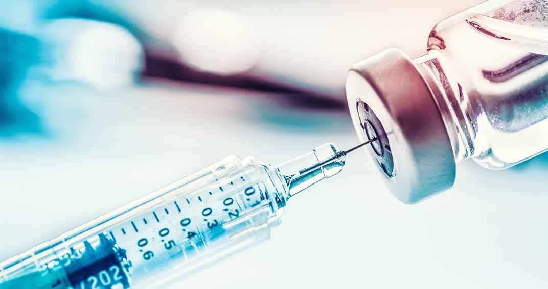 Entre bénéfices et risques des vaccins