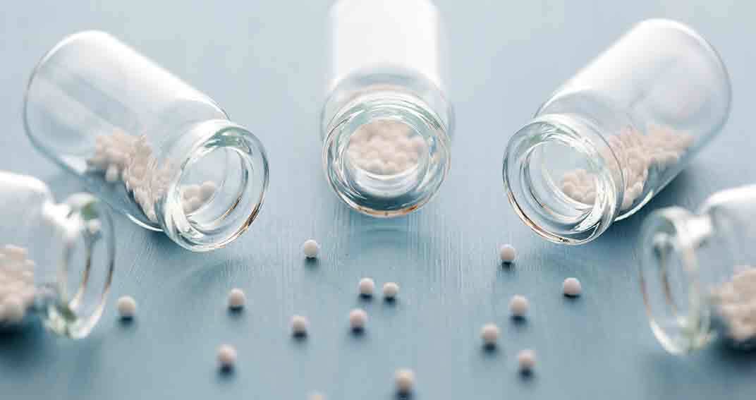Homéopathie : granules bonbons ou médicaments ?