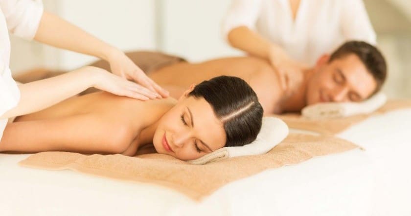 Massage du corps pour se relaxer ou à but médical