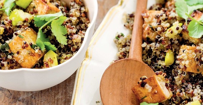Salade de quinoa au tofu et à la courgette